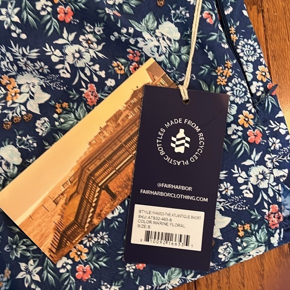 NWT Fair Harbor | The Atlantique Board Short Blue Floral Swim Beach Size Small - Picture 8 of 11